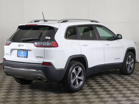 Used 2019 Jeep Cherokee Limited AWD/4WD image 9