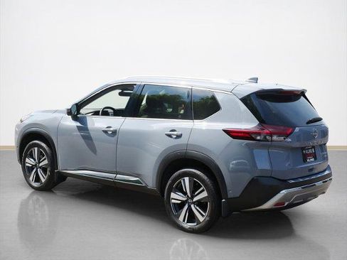 Certified 2023 Nissan Rogue Platinum w/ Platinum Premium Package AWD/4WD image 5