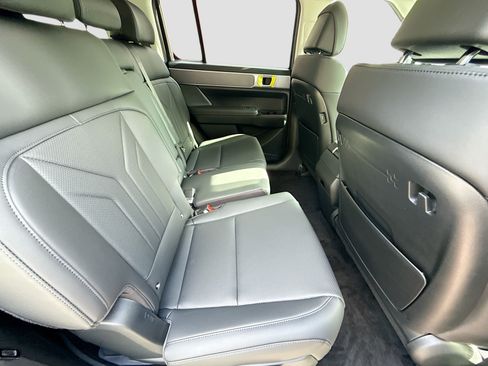 New 2026 Hyundai Santa Fe SEL w/ Tow & Go Package FWD image 19