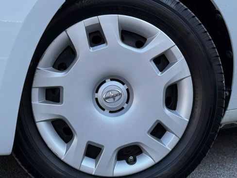 Used 2009 Scion xB FWD image 19