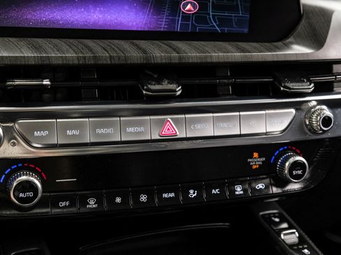 Used 2023 Kia Telluride SX Prestige image 25