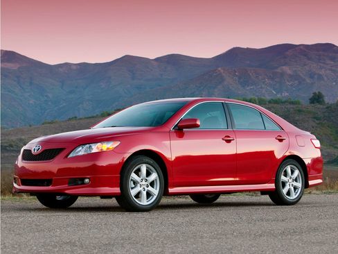 Used 2007 Toyota Camry FWD image 2