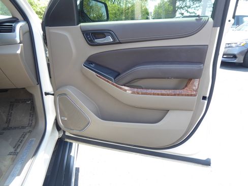 Used 2015 Chevrolet Suburban LTZ AWD/4WD image 26