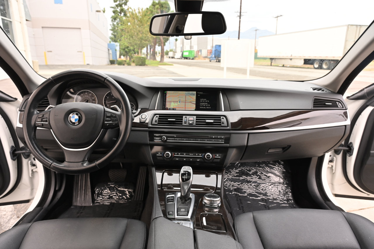 Used 2016 BMW 528i Sedan RWD image 11