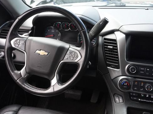 Used 2018 Chevrolet Tahoe LT AWD/4WD image 38