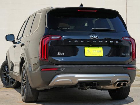 Used 2020 Kia Telluride SX w/ Towing Package FWD image 5