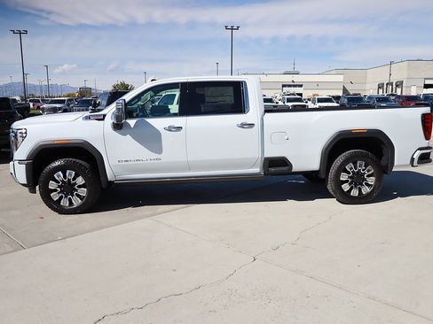 New 2026 GMC Sierra 2500 Denali w/ Technology Package image 3