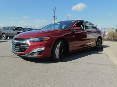 Used 2019 Chevrolet Malibu LT w/ Leather Package image 32