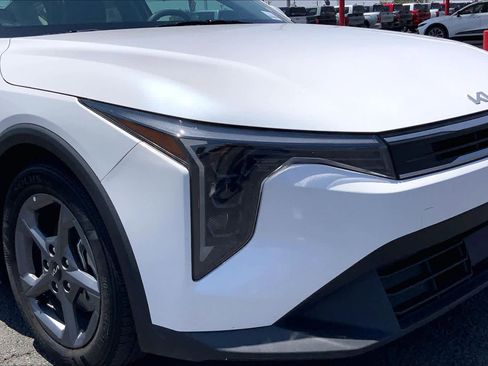 Used 2025 Kia K4 FWD image 28