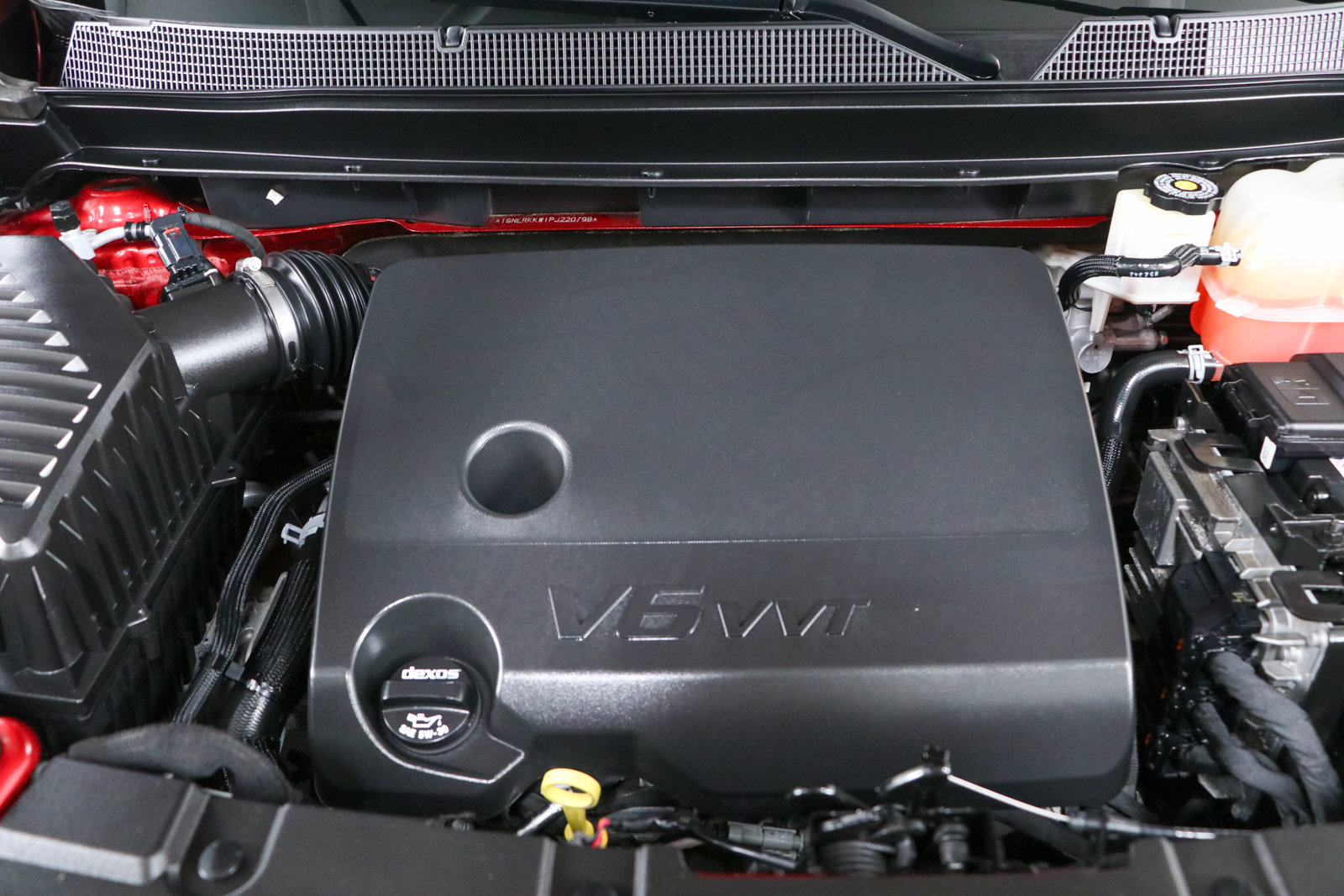Used 2023 Chevrolet Traverse Premier w/ LPO, Floor Liner Package FWD image 35