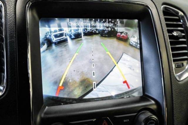 Used 2015 Dodge Durango R/T w/ Technology Group RWD image 24