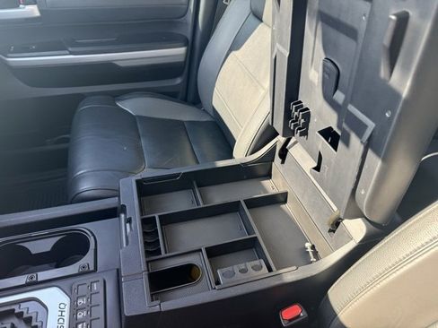 Used 2020 Toyota Tundra Limited w/ Limited Premium Package image 24