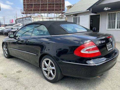 Used 2005 Mercedes-Benz CLK 320 Cabriolet image 5