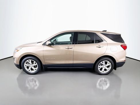 Used 2018 Chevrolet Equinox LT FWD image 4