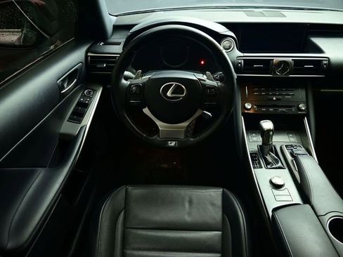 Used 2017 Lexus IS 300 F Sport w/ F Sport Package image 33