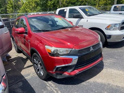 Used 2017 Mitsubishi Outlander Sport SEL FWD image 3