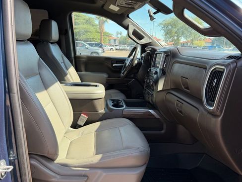 Used 2019 Chevrolet Silverado 1500 LT Trail Boss image 17