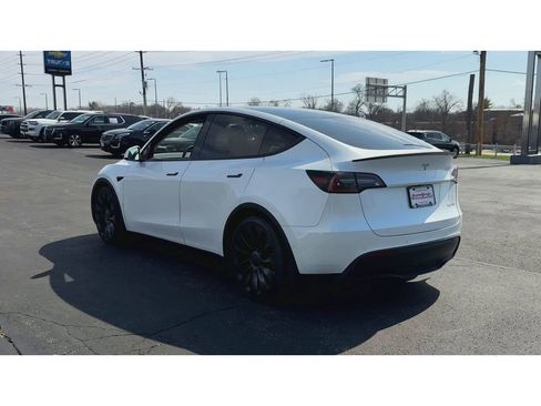 Used 2022 Tesla Model Y Performance AWD/4WD image 6