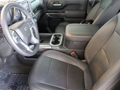 Used 2023 Chevrolet Silverado 2500 LTZ w/ LTZ Plus Package image 18