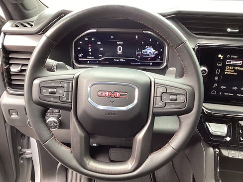 Used 2024 GMC Sierra 1500 AT4X image 15