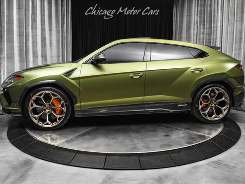Used 2024 Lamborghini Urus Performante image 1
