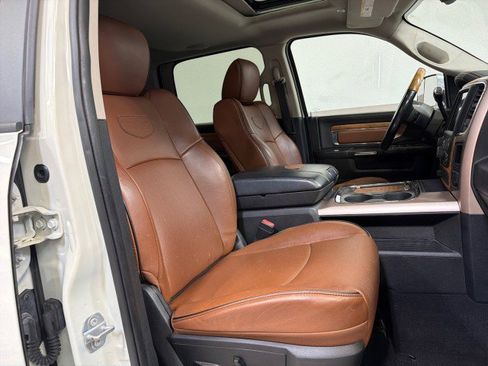 Used 2017 RAM 3500 Laramie Longhorn image 41