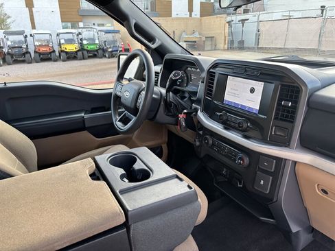 Used 2023 Ford F150 XLT image 28