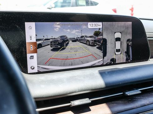 Used 2023 Genesis G90 3.5T AWD/4WD image 28