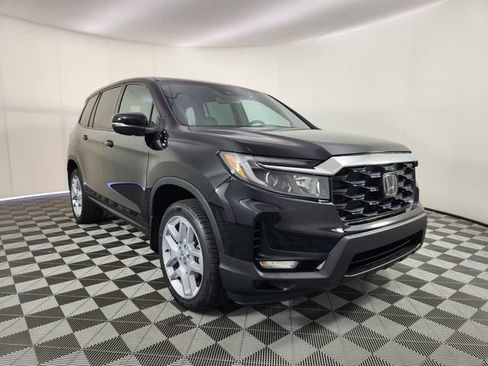 Used 2024 Honda Passport EX-L image 8