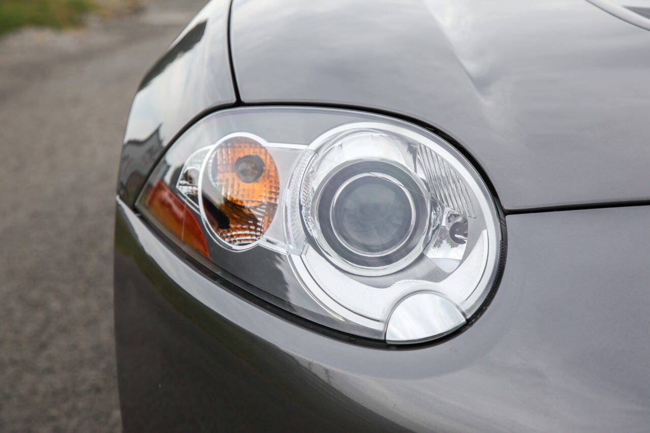 Used 2009 Jaguar XKR R RWD image 23