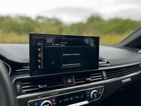 Used 2023 Audi S4 Premium Plus w/ Premium Plus Package image 23