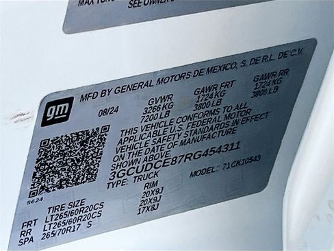 Used 2024 Chevrolet Silverado 1500 Custom Trail Boss w/ LPO, Dark Essentials Package image 30