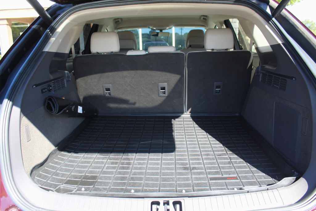 Used 2019 Lincoln Nautilus FWD image 8