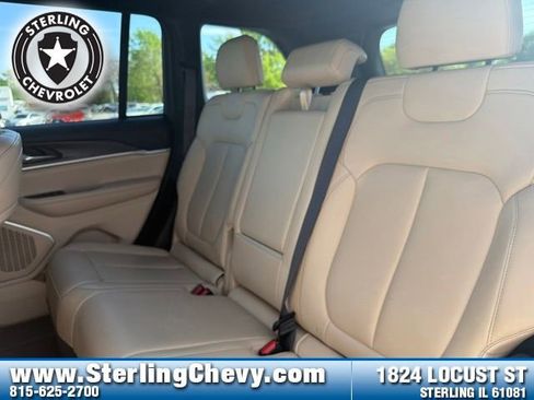 Used 2024 Jeep Grand Cherokee Limited 4xe AWD/4WD image 14