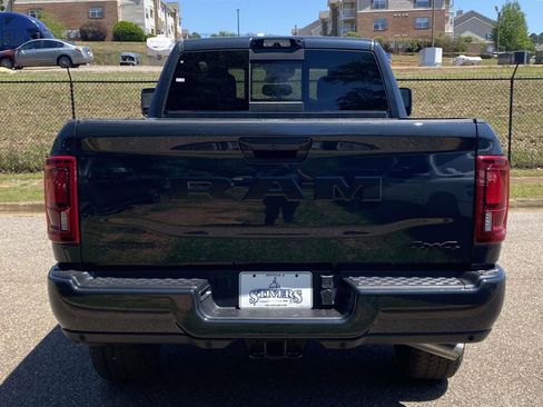 New 2026 RAM 2500 Big Horn AWD/4WD image 37