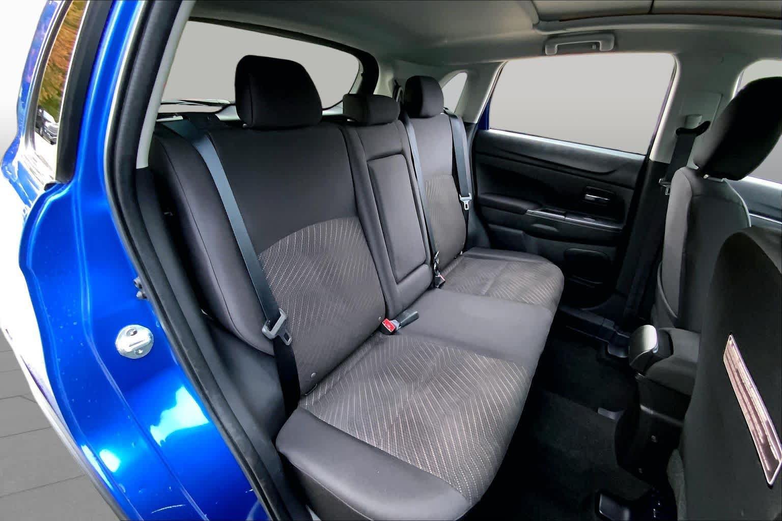Used 2015 Mitsubishi Outlander Sport SE AWD/4WD image 20
