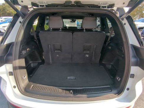 Certified 2024 Jeep Grand Cherokee L Laredo image 14