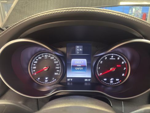 Used 2016 Mercedes-Benz C 300 4MATIC Sedan image 19