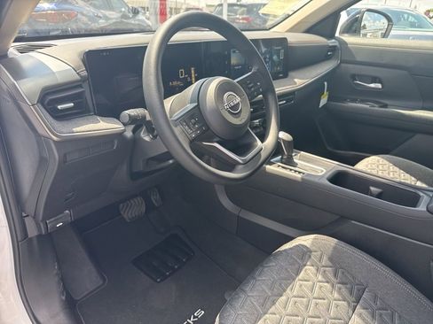 New 2026 Nissan Kicks SV w/ Cold Weather Package AWD/4WD image 12
