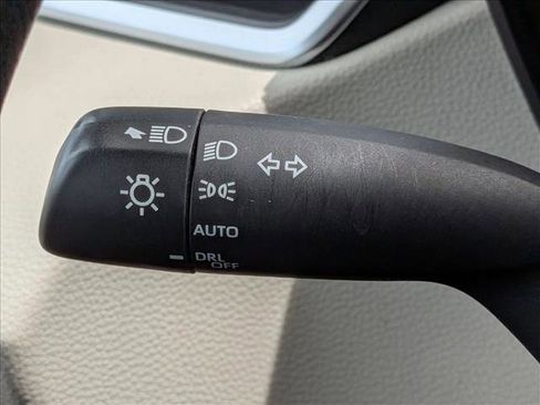 Used 2024 Toyota Corolla LE image 9