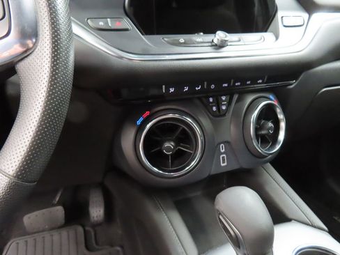 Used 2021 Chevrolet Blazer LT w/ LPO, Black Accent Package image 46