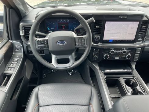 New 2026 Ford F250 Lariat w/ Lariat Premium Package AWD/4WD image 3