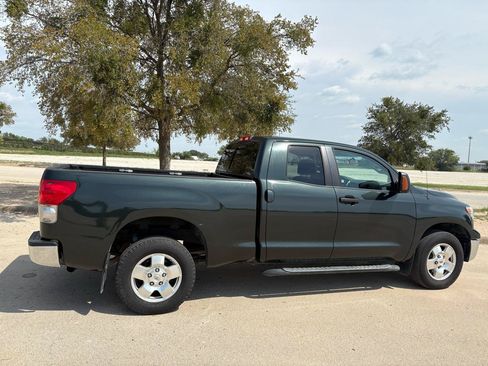 Used 2008 Toyota Tundra SR5 w/ TRD Off-Road Pkg RWD image 28