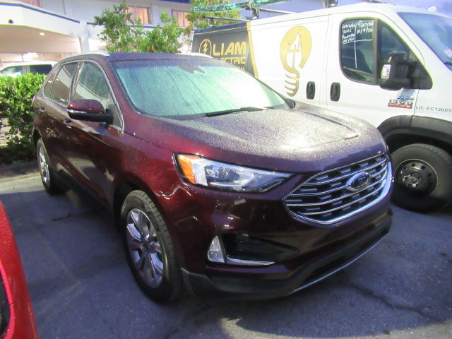Used 2019 Ford Edge Titanium w/ Cold Weather Package AWD/4WD image 1