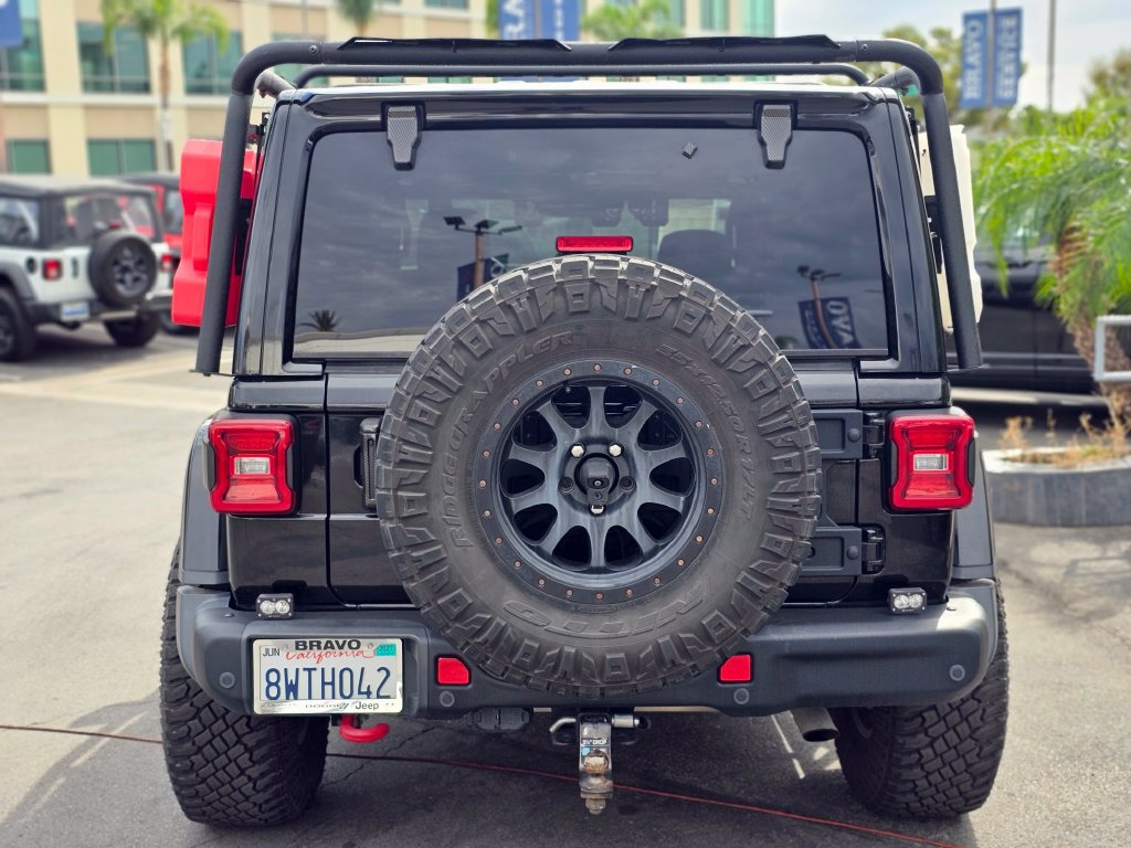 Certified 2021 Jeep Wrangler Unlimited Rubicon AWD/4WD image 8