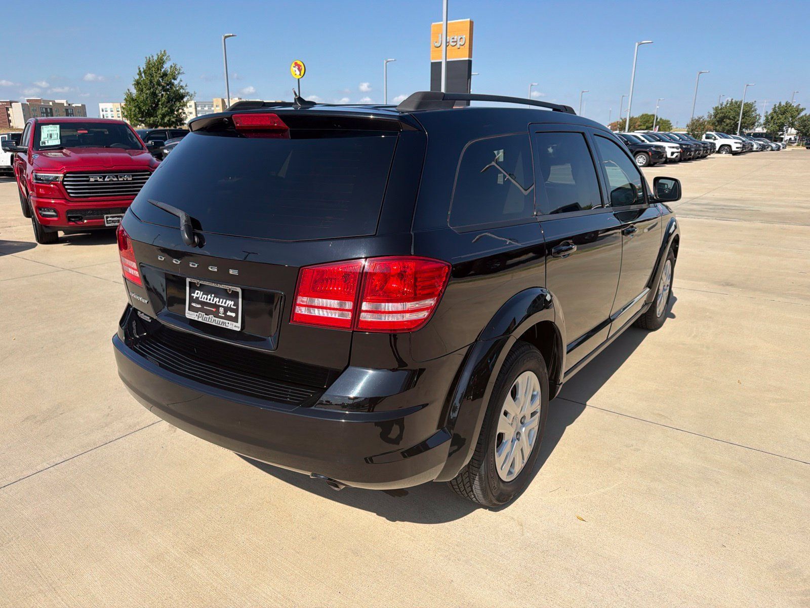 Used 2016 Dodge Journey SE w/ Flexible Seating Group FWD image 5