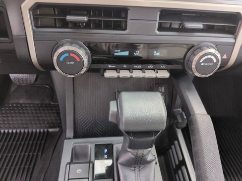 Certified 2025 Toyota Tacoma SR5 image 18