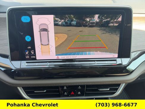 Used 2026 Volkswagen Atlas SEL AWD/4WD image 16