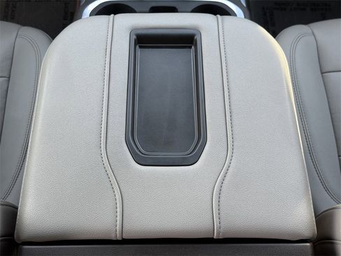 Used 2022 GMC Sierra 1500 SLT w/ SLT Premium Plus Package image 16