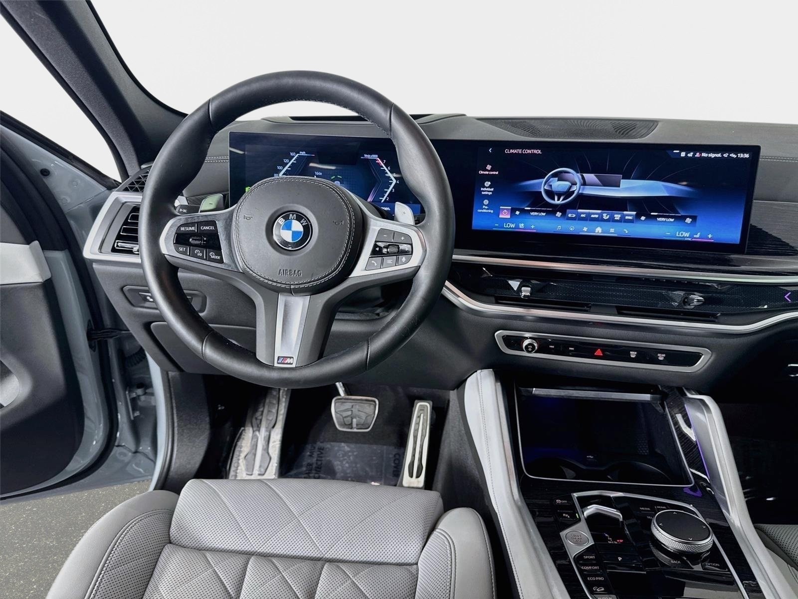 Used 2024 BMW X6 xDrive40i w/ Premium Package AWD/4WD image 25